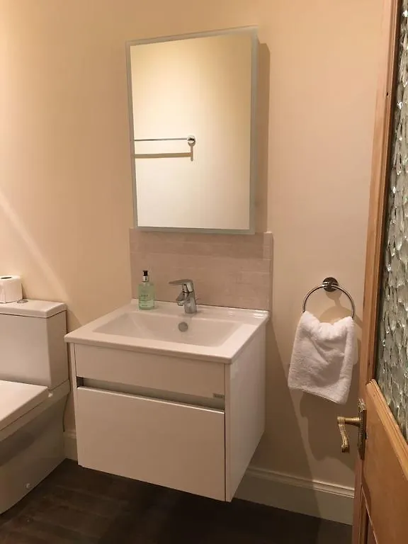 Edinburgh Canal Apartment